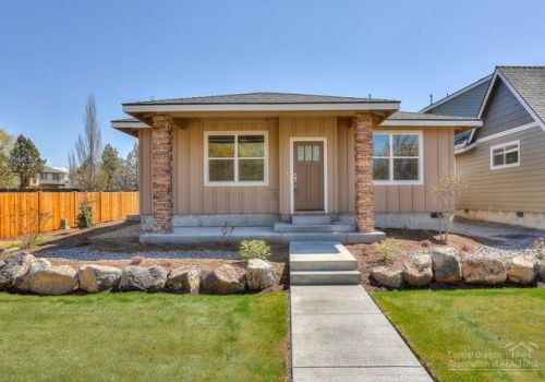 2450 10 St, Eagle Crest OR  97756-1016 exterior