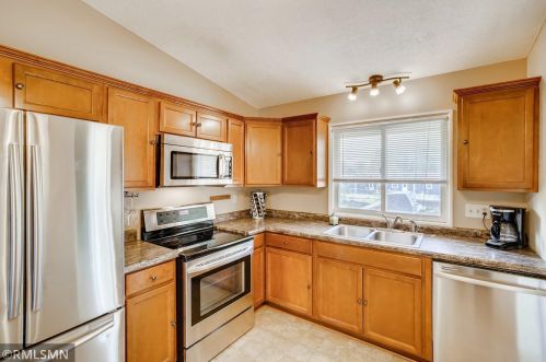 6516 Zealand Ave, Minneapolis, MN 55428-1930