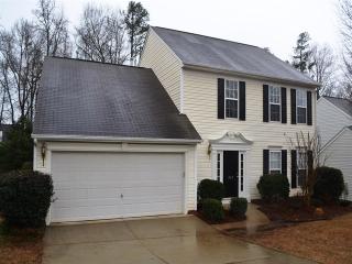 243 Highgate Cir, Greer SC  29650-4766 exterior