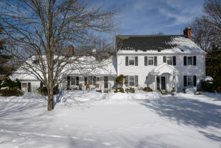 15 Deerfield Rd, Chappaqua, NY 10514-1604