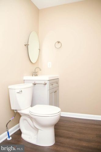 71 Honeysuckle Dr, Navy Sup Dpt PA 17050-3166 exterior