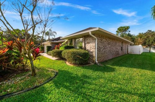 5486 Ward Lake Dr, Daytona Beach, FL 32128-7470