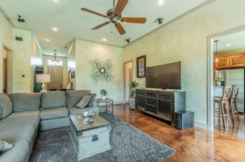 2810 John T Ln, Midlothian TX 76065-7044 exterior