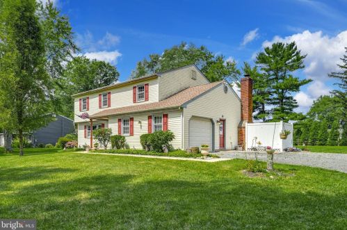 6840 Easton Rd, Pipersville, PA 18947-9751