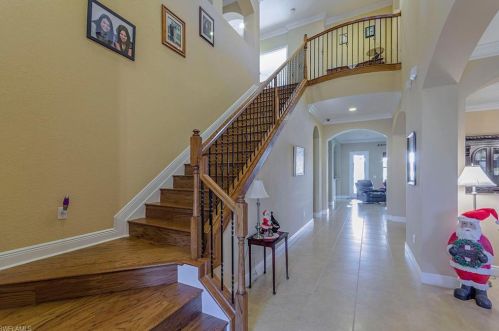 1750 Sarazen Pl, Naples, FL 34120-0537