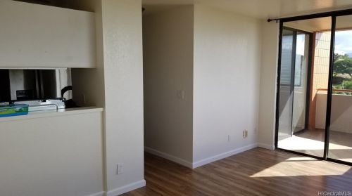 1103 Acacia Rd, Pearl City, HI 96782-2585