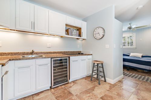 311 Plymouth Rd, West Palm Beach FL  33405-3219 exterior
