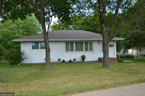 6538 Brooklyn Blvd, Minneapolis, MN 55429-1751
