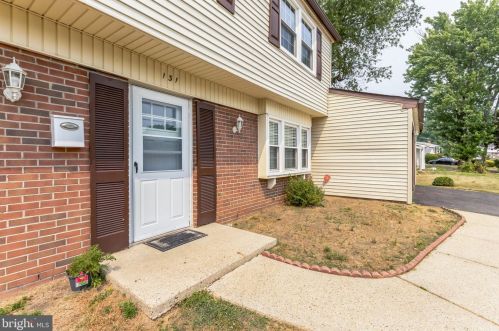 131 Toledo Ln, Willingboro NJ  08046-3722 exterior