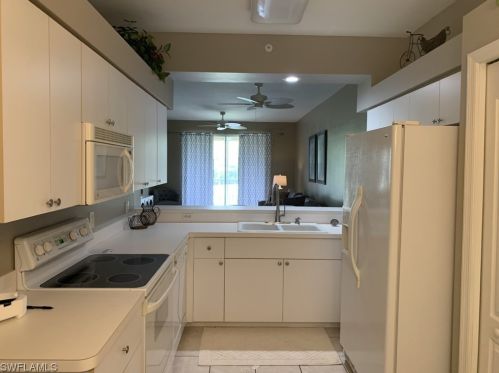 3800 Sawgrass Way, Naples FL  34112-3378 exterior