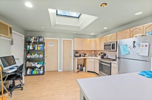 86 19th St, Bayonne NJ  07002-4541 exterior