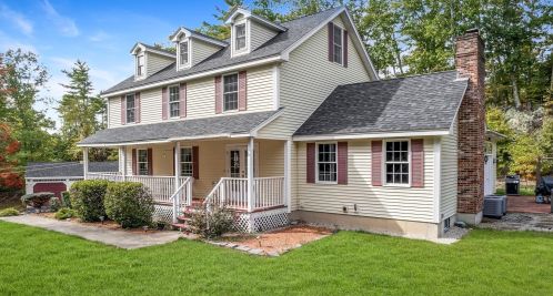 3 Century Dr, Raymond NH  03077-1544 exterior