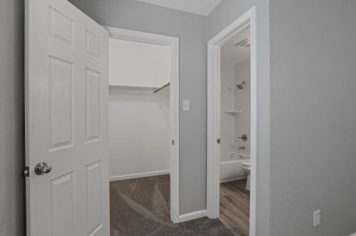 1731 Eastcliff Dr, Dallas TX  75217-1258 exterior