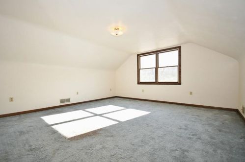 50 Brookside Dr, Mc Donald PA  15057-4400 exterior