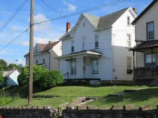 809 2nd St, Ganister, PA 16693-1212