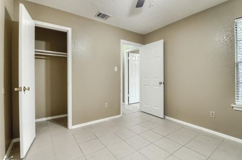 12302 Dellrey Dr, Austin TX 78758-2503 exterior