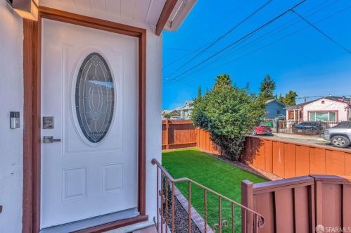1244 106th Ave, Oakland CA  94603-3814 exterior