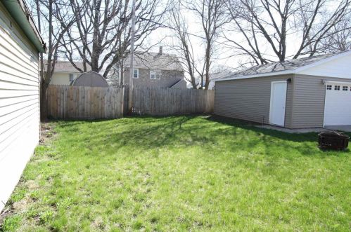 1613 Bluff St, Beloit WI  53511-3410 exterior