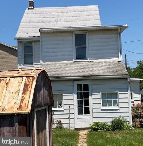 49 Jury St, Highspire PA  17034-1010 exterior