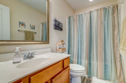 1528 Thoroughbred Blvd, Johns Island SC  29455-8520 exterior