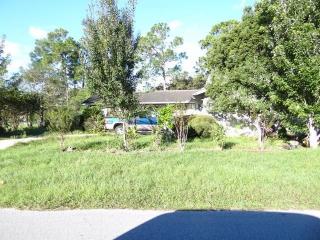 5240 Isabel Ter, Homosassa, FL 34446-2200