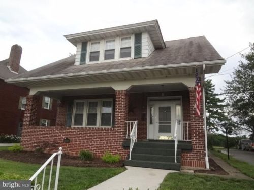 533 King St, Littlestown, PA 17340-1621