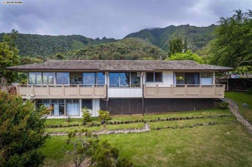 3051 Alaneo Pl, Wailuku, HI 96793-1503