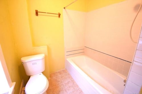 79 Main St, Port Jervis NY  12771-2111 exterior