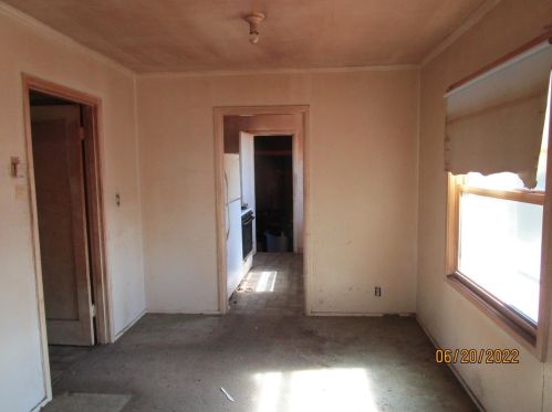 423 Hunter Ave, Oakland CA  94603-2135 exterior