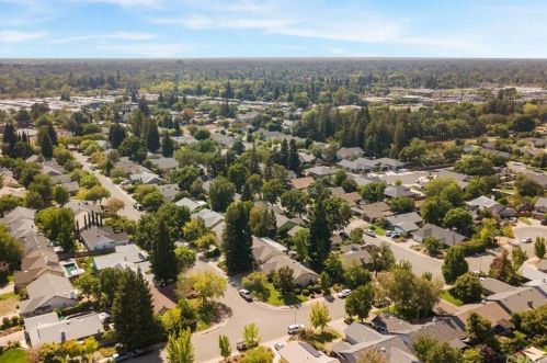 24 Noyo Ct, Chico CA  95973-7668 exterior