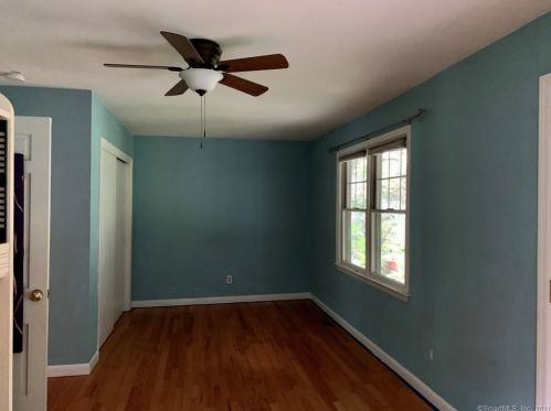 646 Branchville Rd, Ridgefield CT  06877-6128 exterior