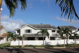 300 Lehua Ave, Pearl City HI  96782-3444 exterior