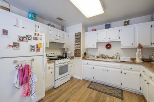 1068 Sierra Ave, Big Bear City CA  92314-9510 exterior