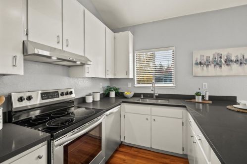 1068 Maywood Ln, Pacheco CA  94553-4176 exterior