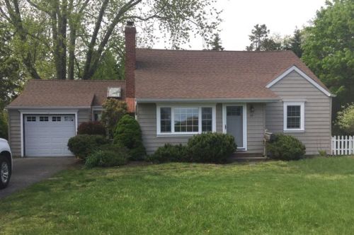 99 Foster Blvd, Babylon, NY 11702-1522
