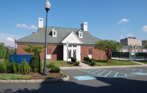 30 Marrow St, Newark NJ  07103-3150 exterior