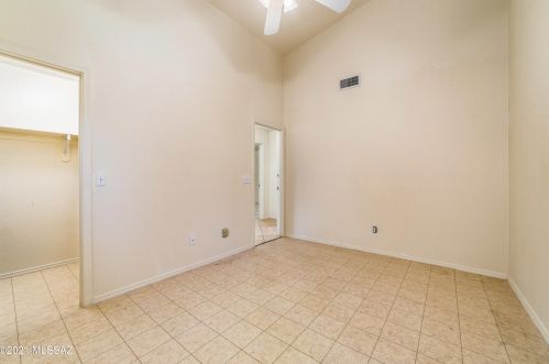 7629 Freshwater Pearl Dr, Tucson AZ  85747-5728 exterior