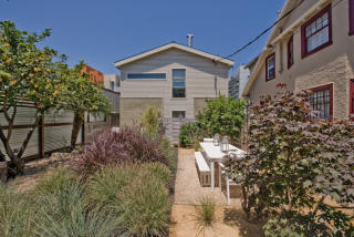 1532 2nd Ave, Oakland, CA 94606-1712