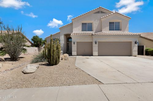 541 Oak St, Gilbert, AZ 85233-6931
