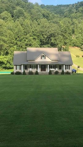 1145 Longfork Rd, Wales, KY 41572-8960
