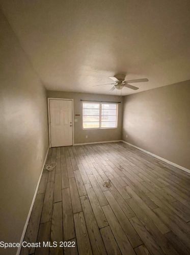 195 Towne Pl, Titusville FL  32796-3045 exterior