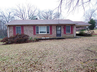 1601 14th St, Hickory, NC 28601-2725