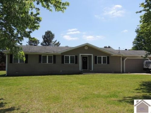 2237 Fork Rd, Murray, KY 42071-7737