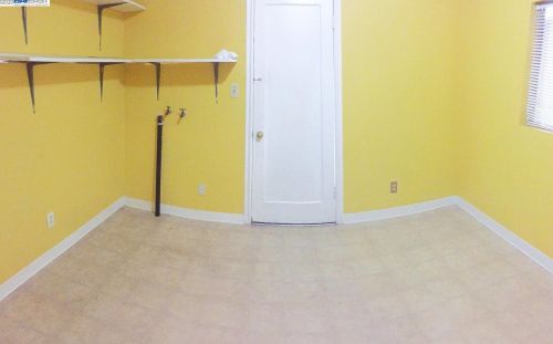 1314 51st Ave, Oakland CA 94601-5604 exterior