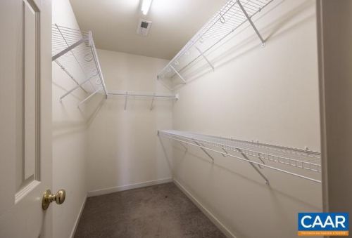 2286 Ridge Rd, Bybee VA  22963-4006 exterior