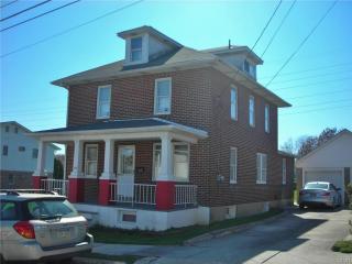 116 Convent Ave, Nazareth, PA 18064-1305