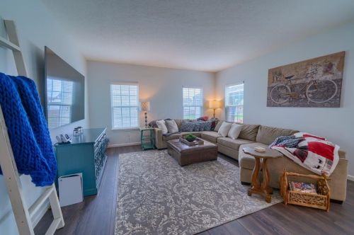 123 Stirling Way, Pataskala OH  43062-7863 exterior