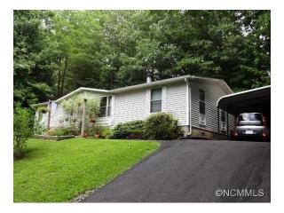 74 Deer Trl, Hendersonville, NC 28739-6615