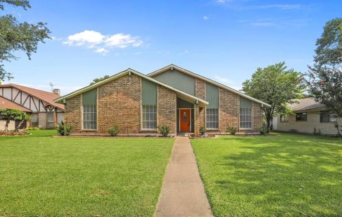 1903 Eastfield Dr, Richardson TX  75081-5435 exterior