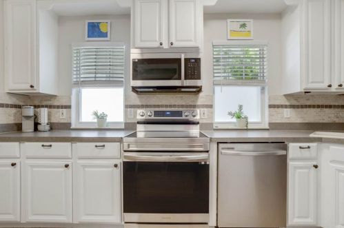 1017 Nash Dr, Kissimmee FL  34747-4310 exterior